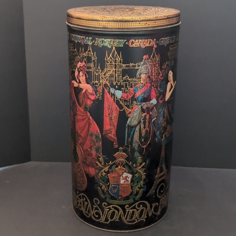 Vintage Colorful Cylindrical Tin Features People From Different Countries. - Picture 7 of 16